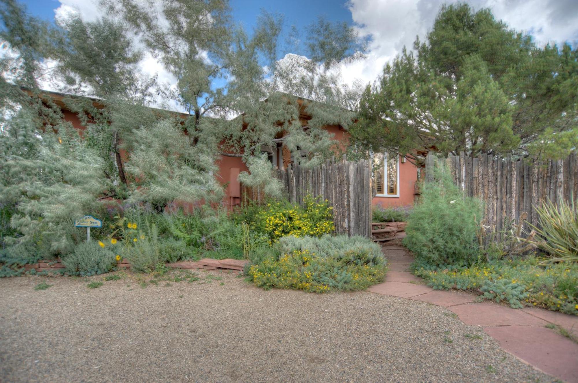 Blue Ranch Bed & Breakfast 5*